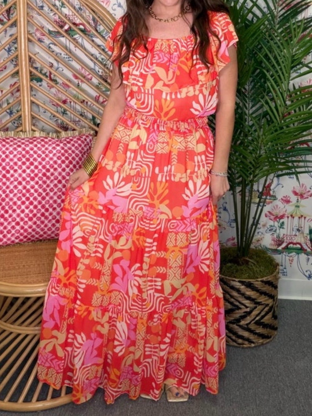 Women's Off-Shoulder Coral & Pink Patterned Two Piece Set in Size Large